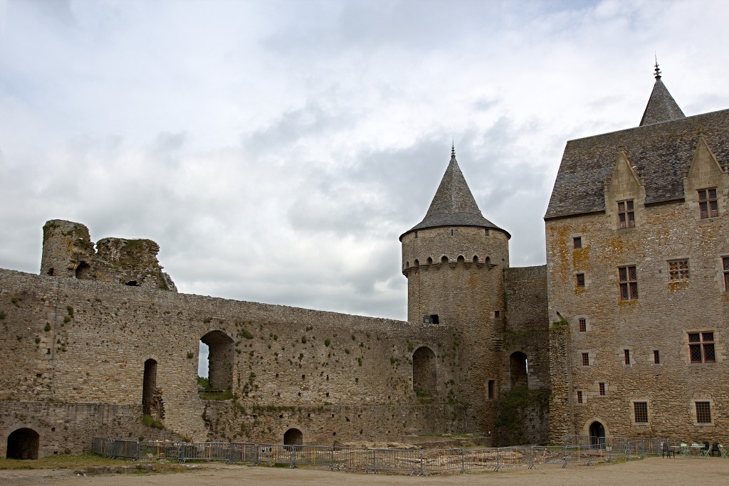 chateau suscinio kasteel hdr bretagne sarzeau morbihan frankrijk france